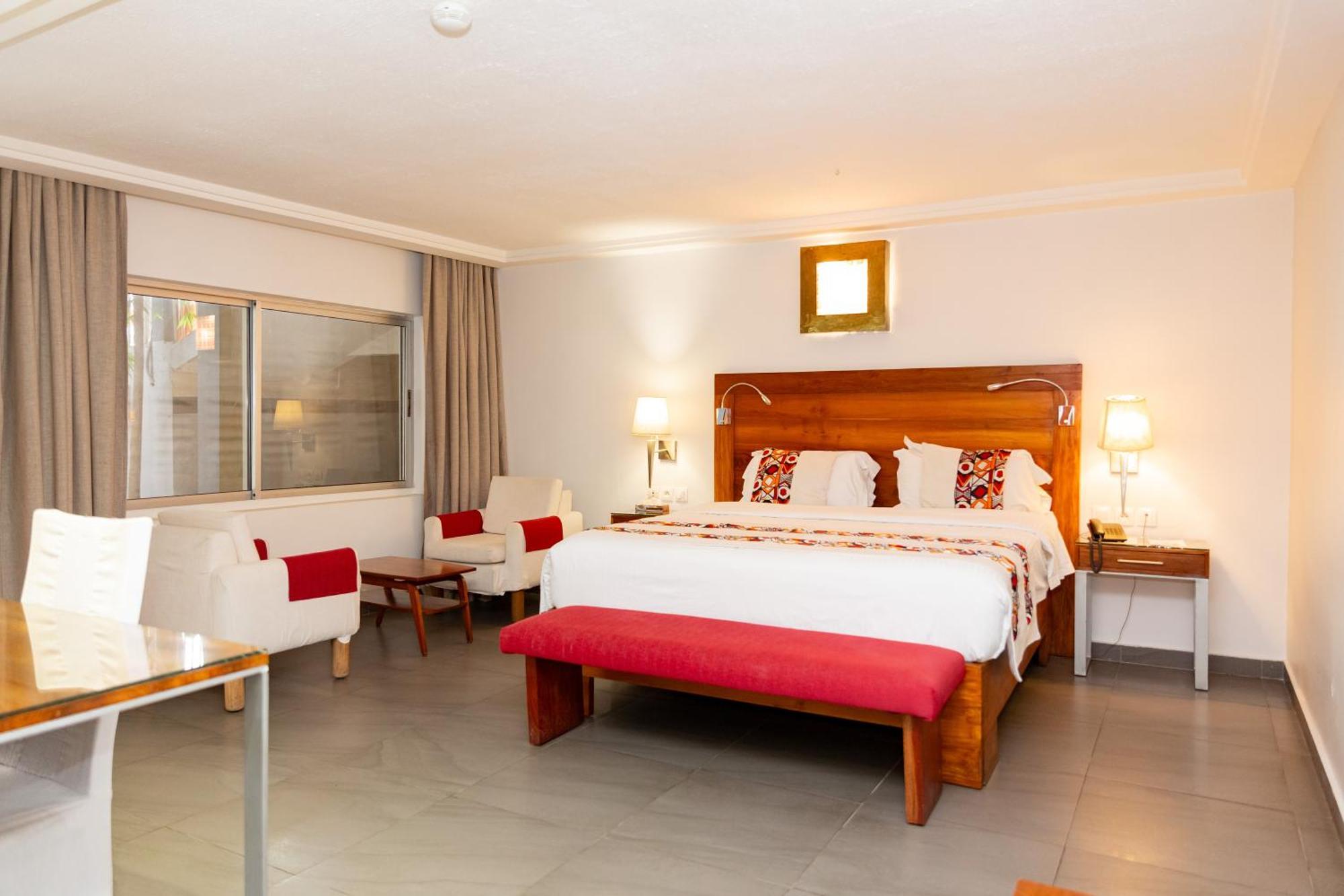 Hotel Du Lac Котону Экстерьер фото